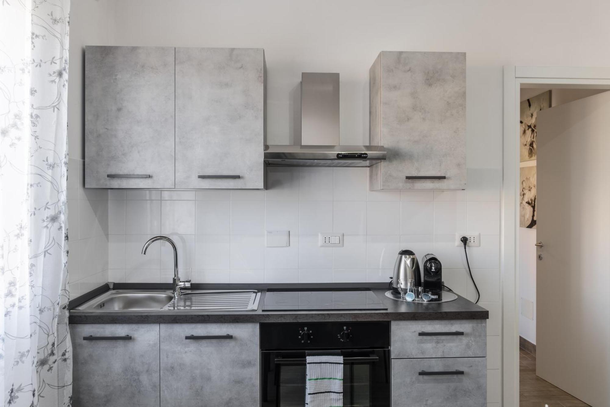 Apartament Enjoy And Fly Fiumicino Zewnętrze zdjęcie